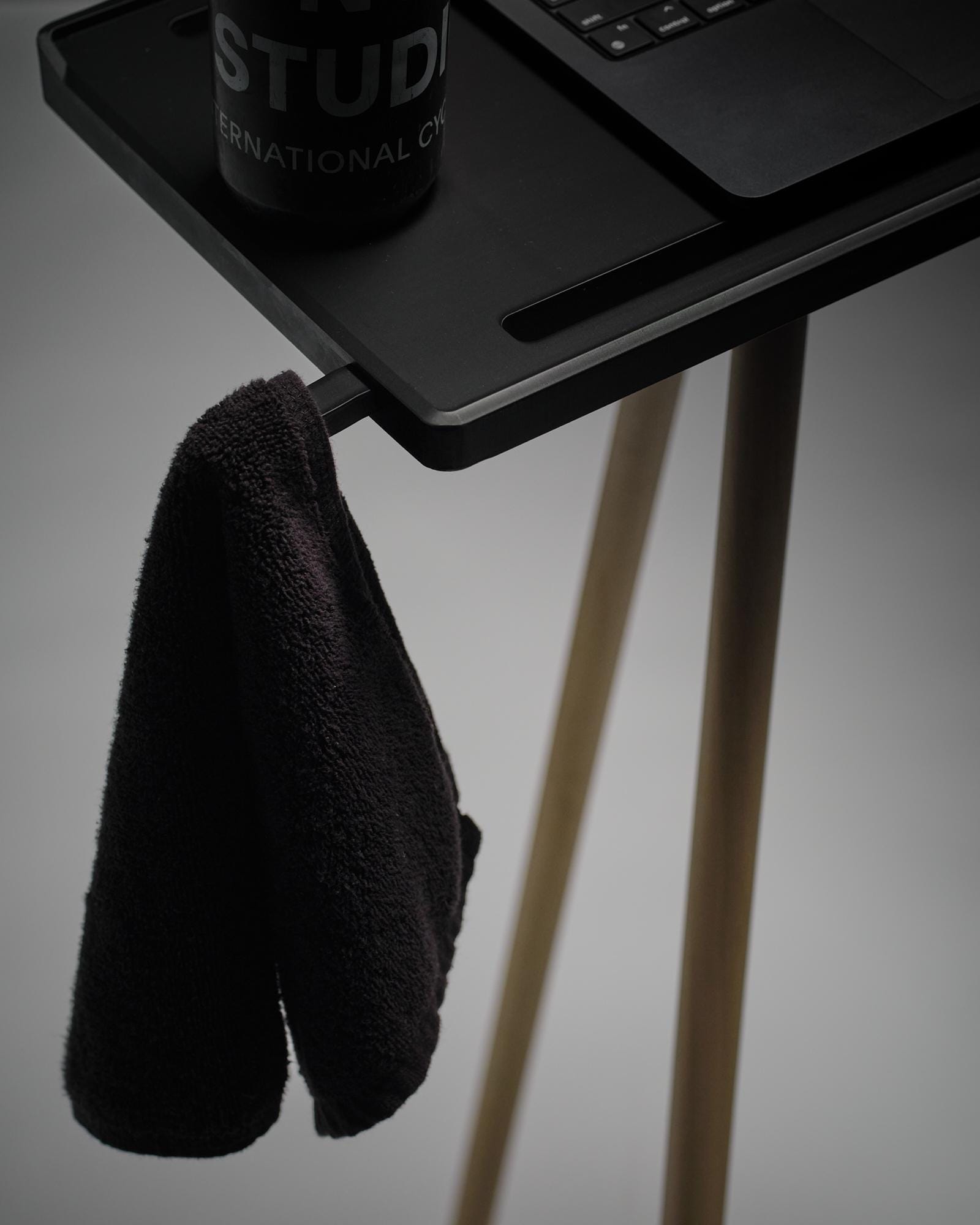 Trainer table towel